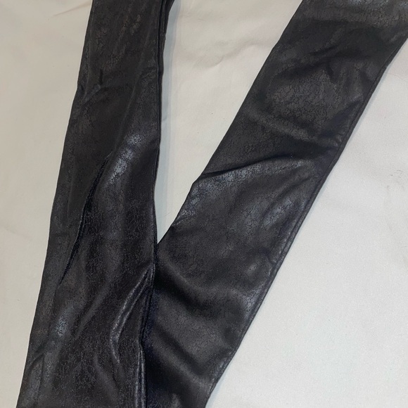 Spirit Halloween Pirate Shirt - Picture 3 of 6